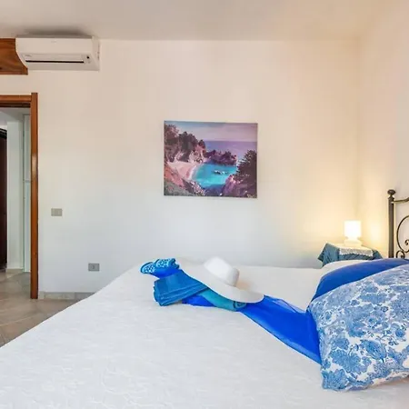 Villa Panoramic At Kal'e Moru, Geremeas, Cagliari